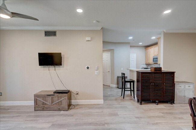 Building Photo - 3850 Elijah Ct