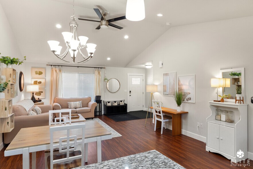 Building Photo - 920 W Wilder Ave