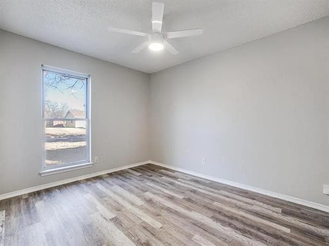 Building Photo - 1109 Shadyglen Cir
