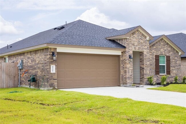Building Photo - 8558 Tropical Breeze Wy