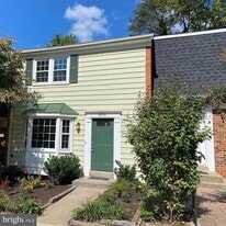 Building Photo - 5054 Head Ct