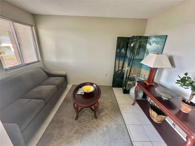 Building Photo - 6035 Sea Ranch Dr