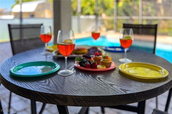 Building Photo - 2649 SW 32nd St