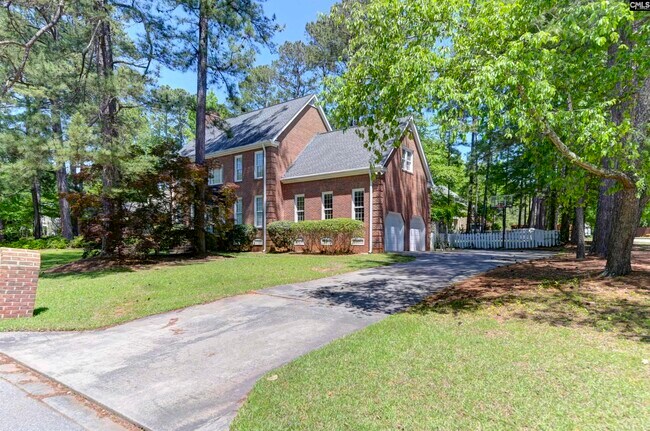 Building Photo - 1100 Woodtree Ct