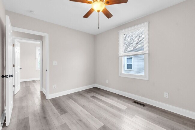 Building Photo - Updated 2 Bedroom / 1 Bath Home in Spartanburg $1,205/mo rent