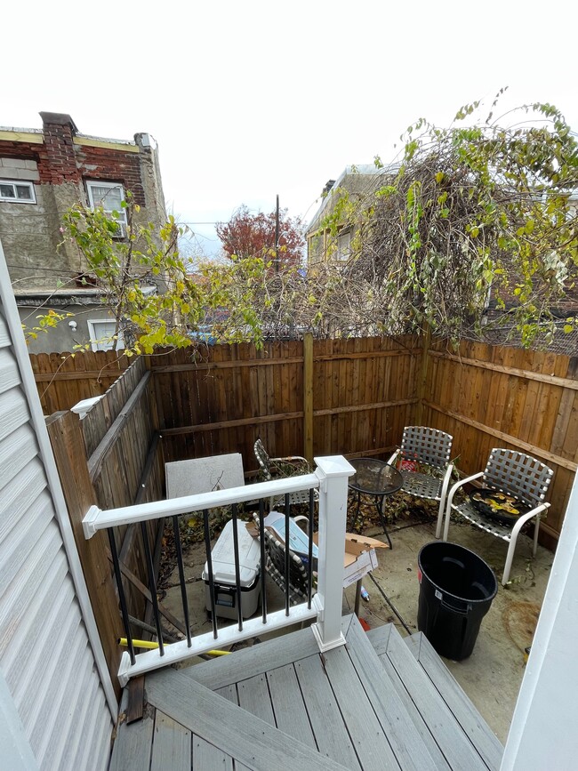 Backyard - 2113 N 5th St