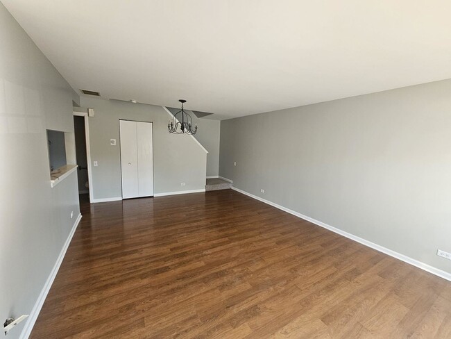 Building Photo - 1352 Normantown Rd
