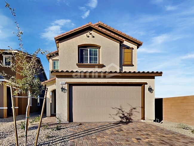 Building Photo - 556 Topiary Pk Ave