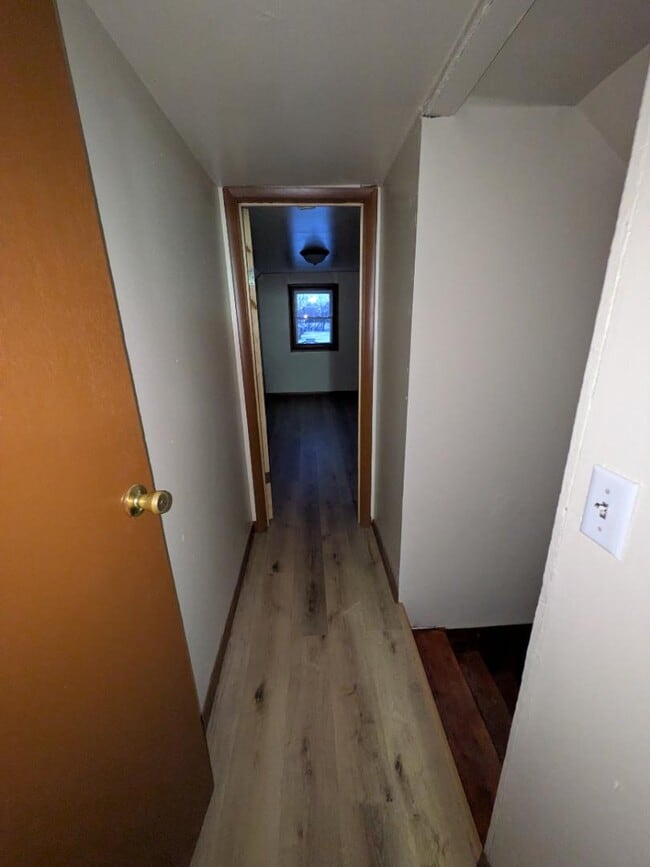 Building Photo - 1005 S Pittenger Rd