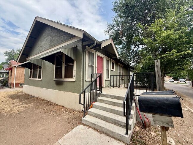 Building Photo - 1/2 Off First Months Rent! 3 Bed + 2 bonus rooms in basement, 2 Bath Home NEAR CSU! Flexible leas...