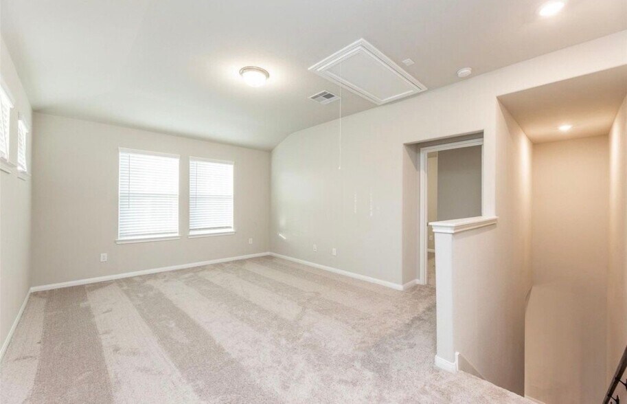 Building Photo - 1315 Gorman Ln