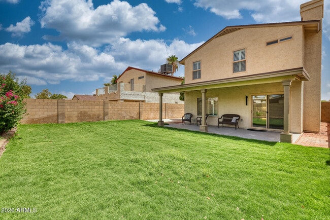 Building Photo - 4760 W Wahalla Ln