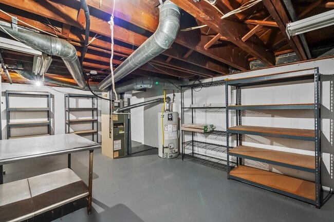 Building Photo - 109 E Arcadia Ave