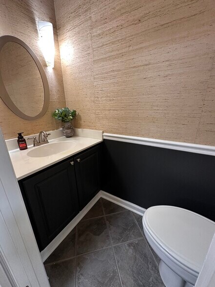 Building Photo - 1350 Maple Shade Lane