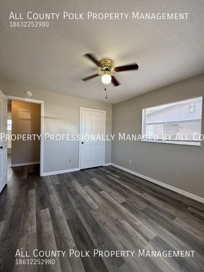 Building Photo - 422 Ellerbe Way