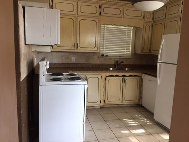 Building Photo - Ada OK Rental