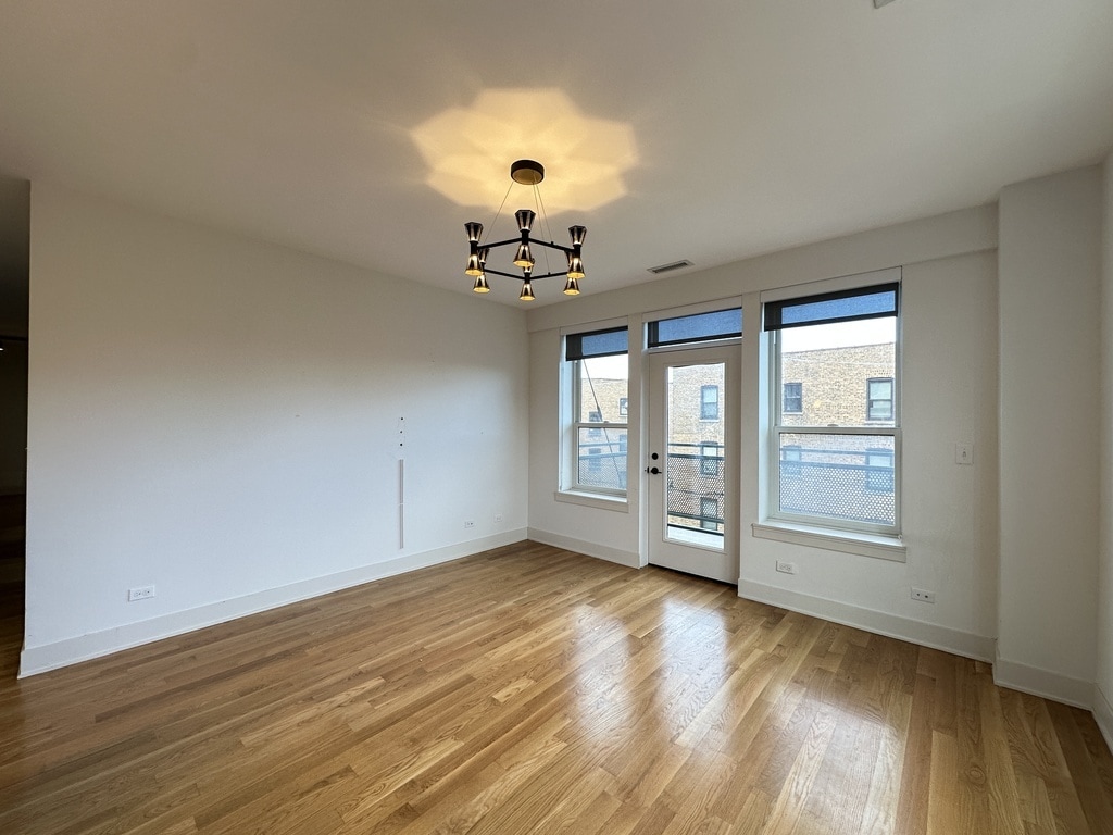 Building Photo - 2740 N Spaulding Ave