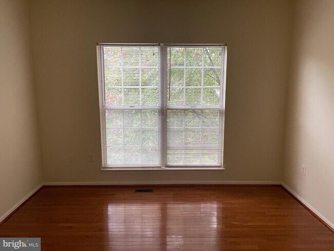 Building Photo - 2807 White Birch Ct