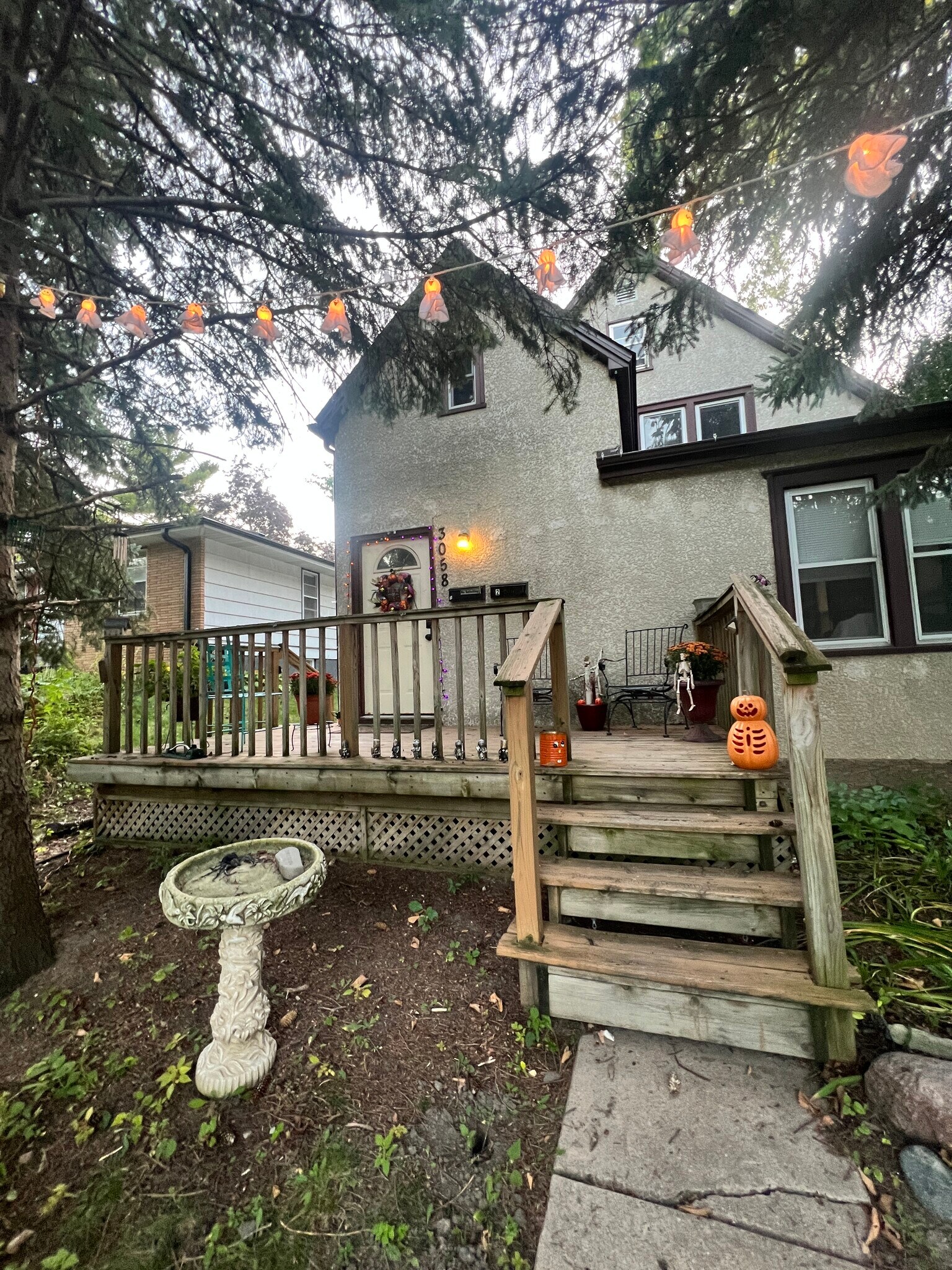 Building Photo - 3058 Hayes St NE