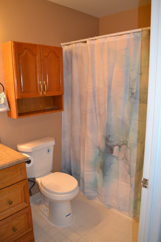 Building Photo - 51 Brookside Ln