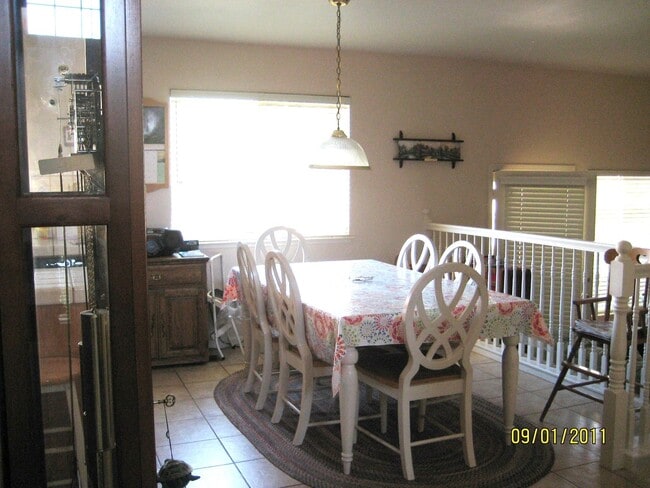 Building Photo - SAN MICHELE DRIVE - BEAUTIFUL LARGE HOME