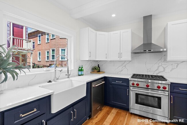 Building Photo - 15 Spring Hill Terrace
