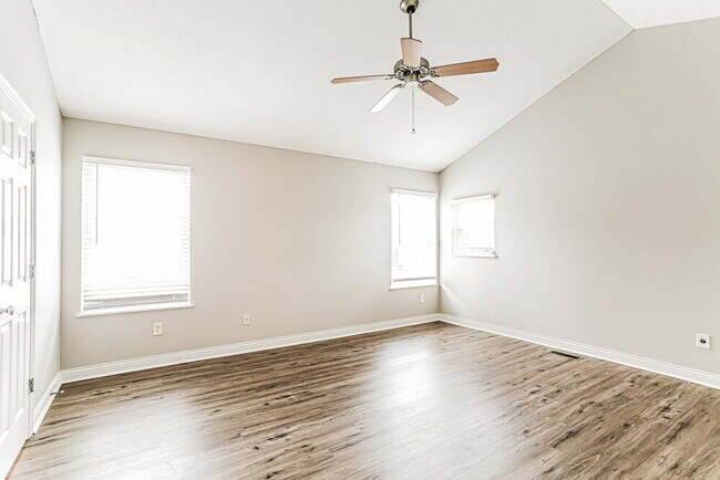 Building Photo - 795 Shellbark St