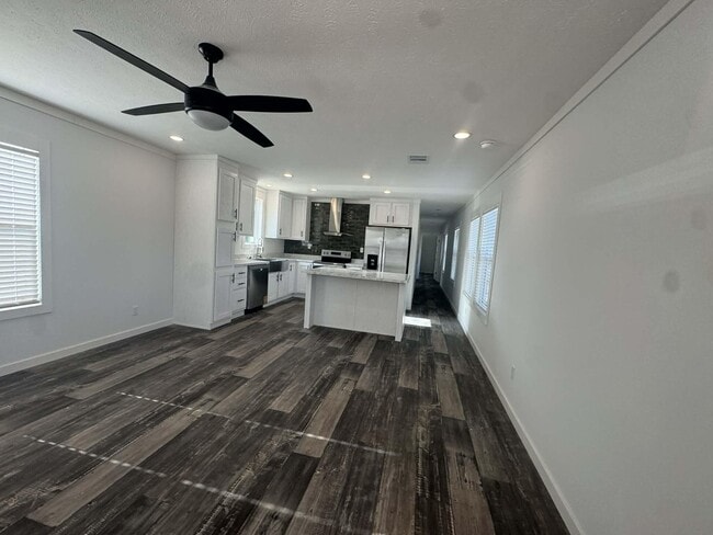 Building Photo - 141 Donatello Rd