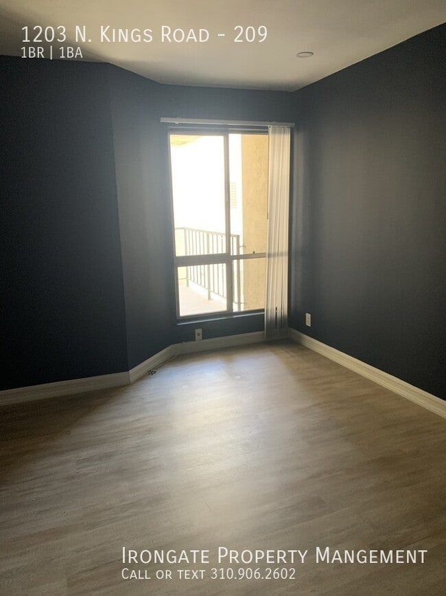 Building Photo - 1203 Kings Rd