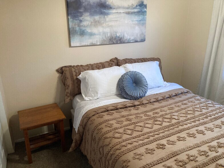 Building Photo - 8649 Orvieto Dr