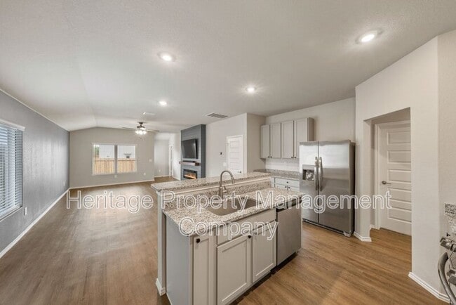 Building Photo - 544 Havarti Wy