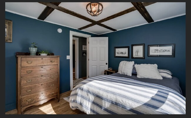 Building Photo - 14047 Military Rd