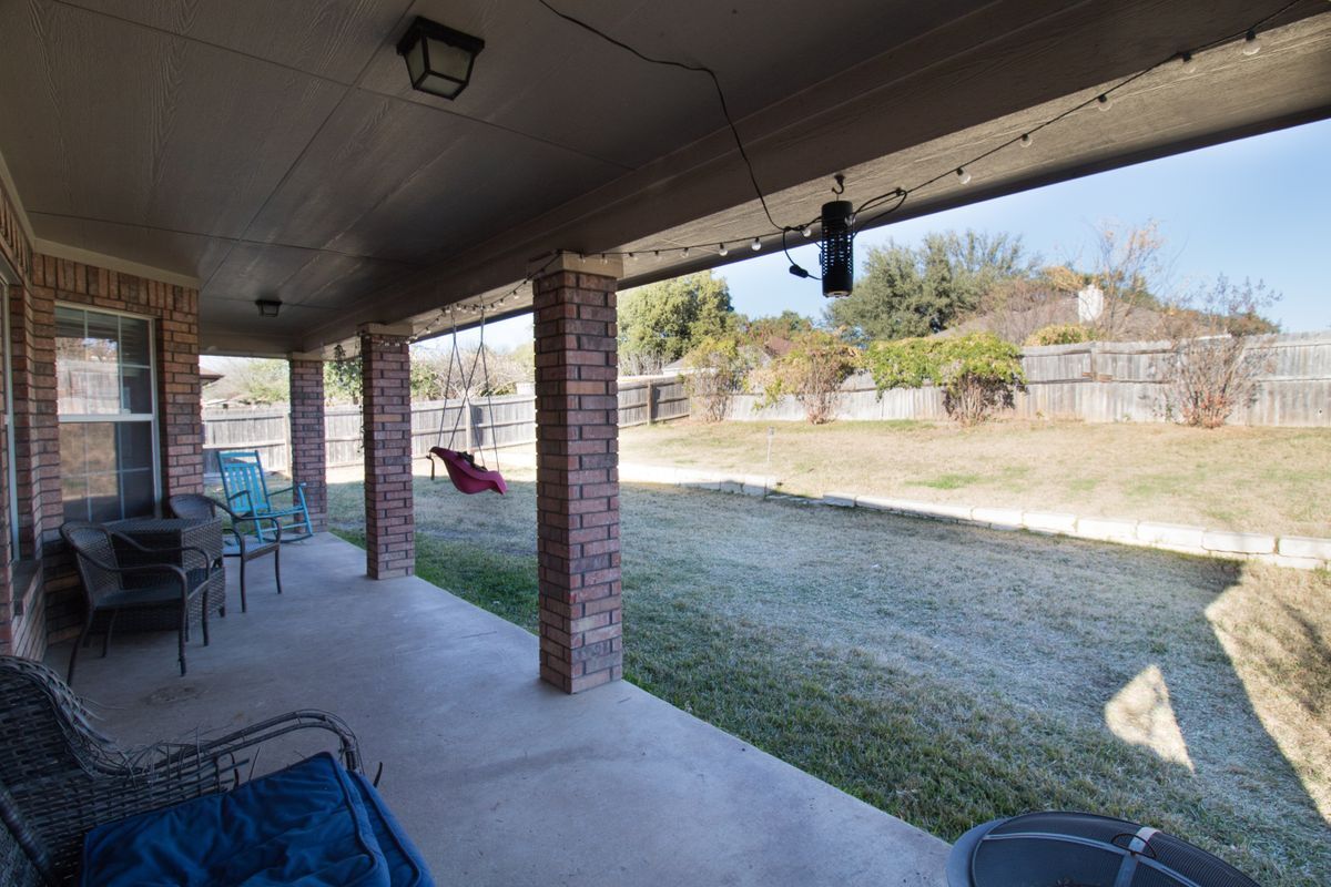 Building Photo - 714 Tundra Dr