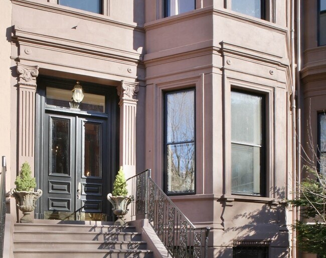 Building Photo - 29 Marlborough St