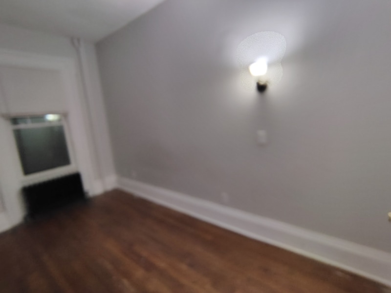 Building Photo - 137 E 2nd St