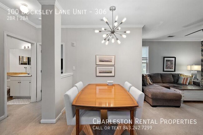 Building Photo - 100 Bucksley Ln