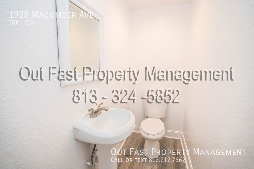 Building Photo - 1928 Macomber Ave