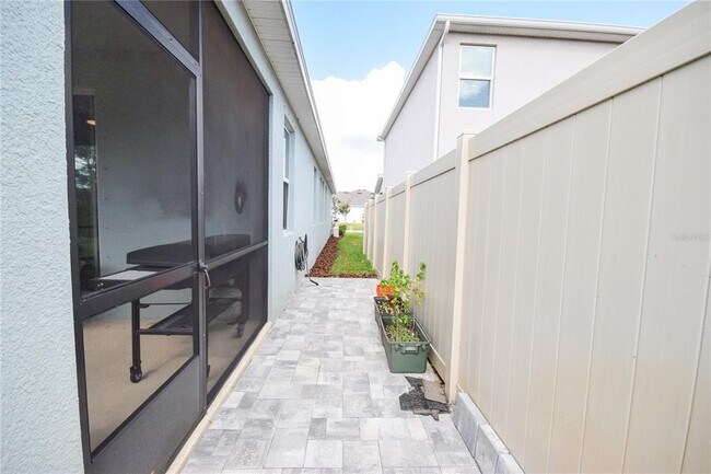 Building Photo - 16926 Harvest Moon Way