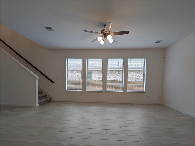 Building Photo - 2624 Franciscana Way