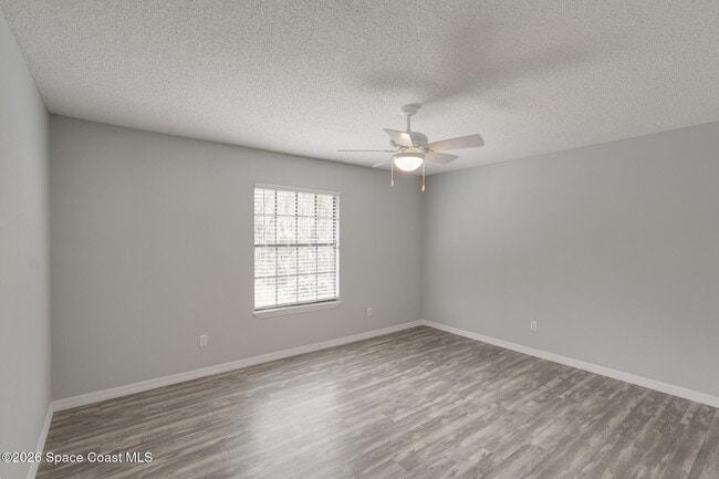 Building Photo - 5490 Wendy Lee Dr