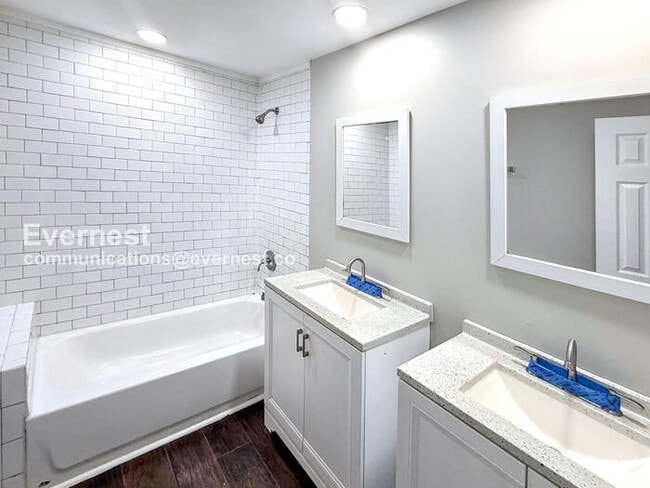 Building Photo - 8234 4th Ave S