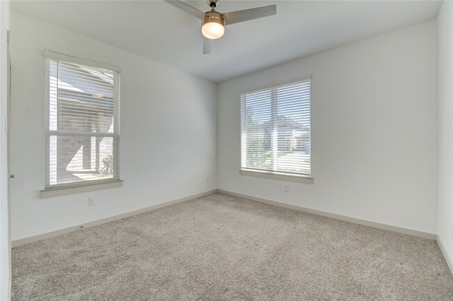 Building Photo - 3018 Schultz Manor Ln