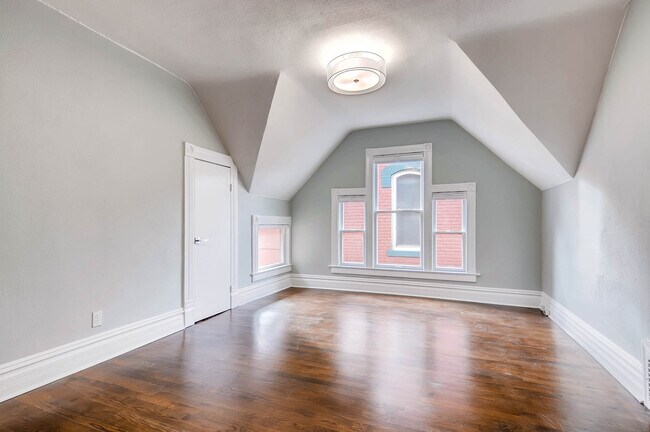 Building Photo - 1551 N Ogden St