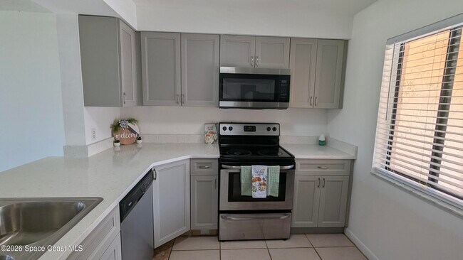 Building Photo - 174 San Juan Cir