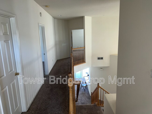 Building Photo - 3918 Ginko Way