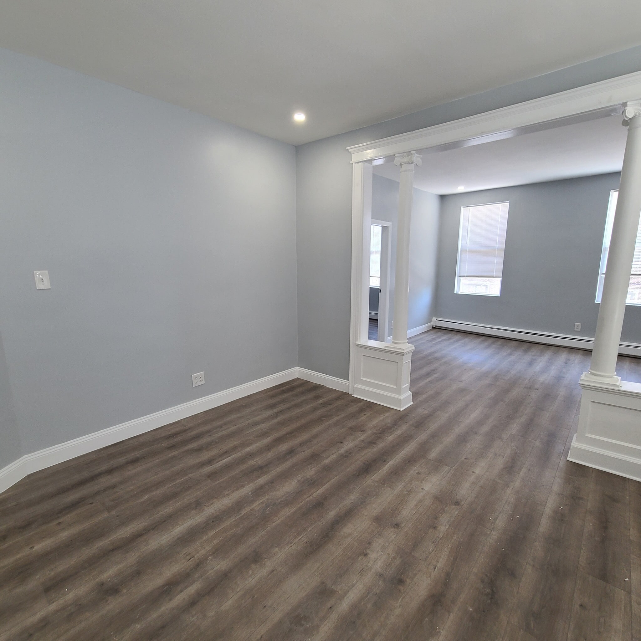 Dining Room - 6117 Monitor Plz