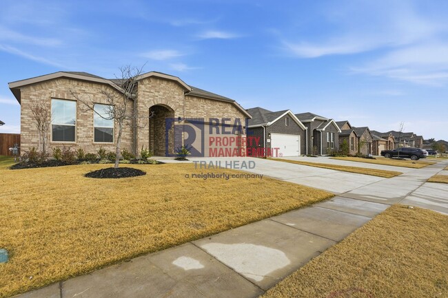 Building Photo - Thoughtfully Arranged Single-Story Home with Open Living