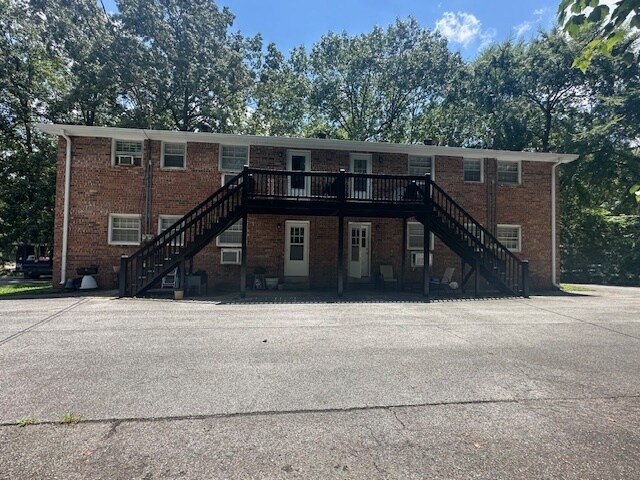 Building Photo - 107 Canary Dr