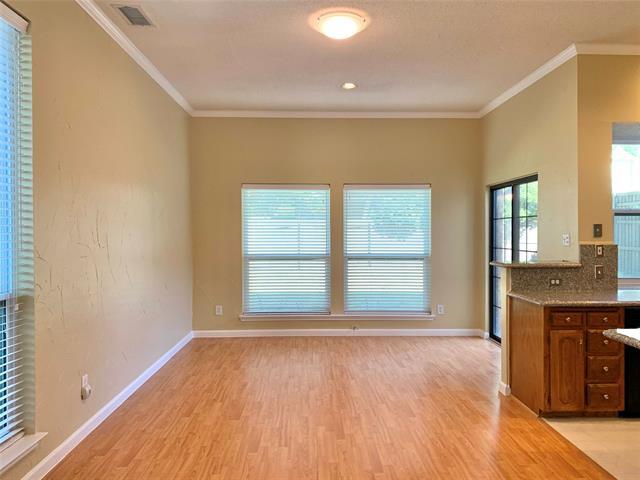 Building Photo - 1410 Indian Lake Trail