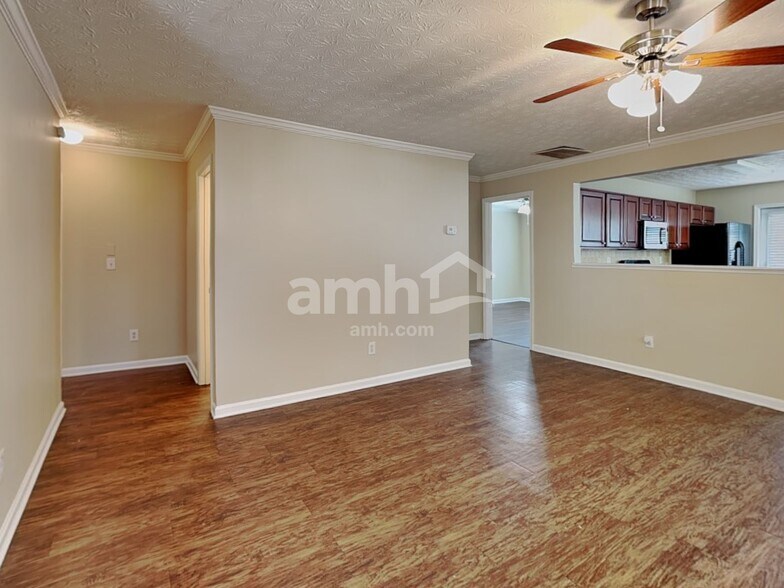 Building Photo - 125 Cobbler Cove Dr